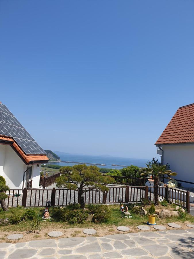 Herkules Namhae German Village Экстерьер фото