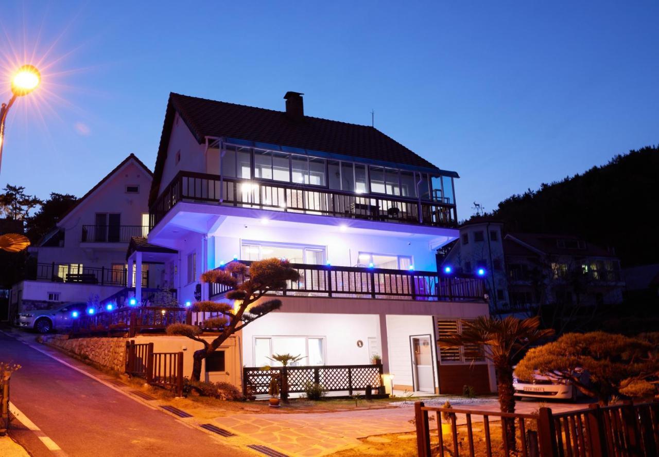 Herkules Namhae German Village Экстерьер фото